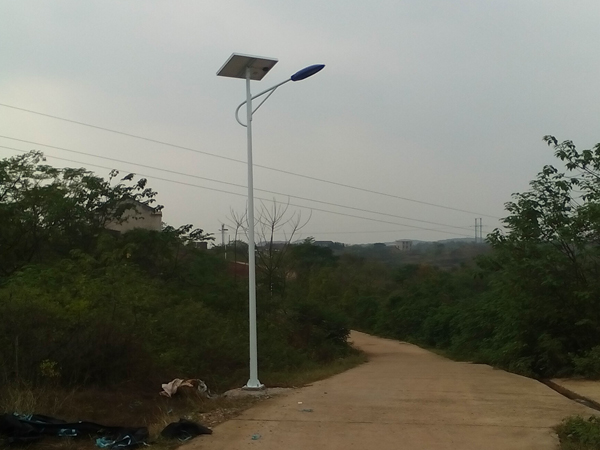 农村太阳能路灯工程